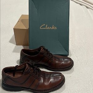 Clarks Men's Dark Brown Leather Oxfords